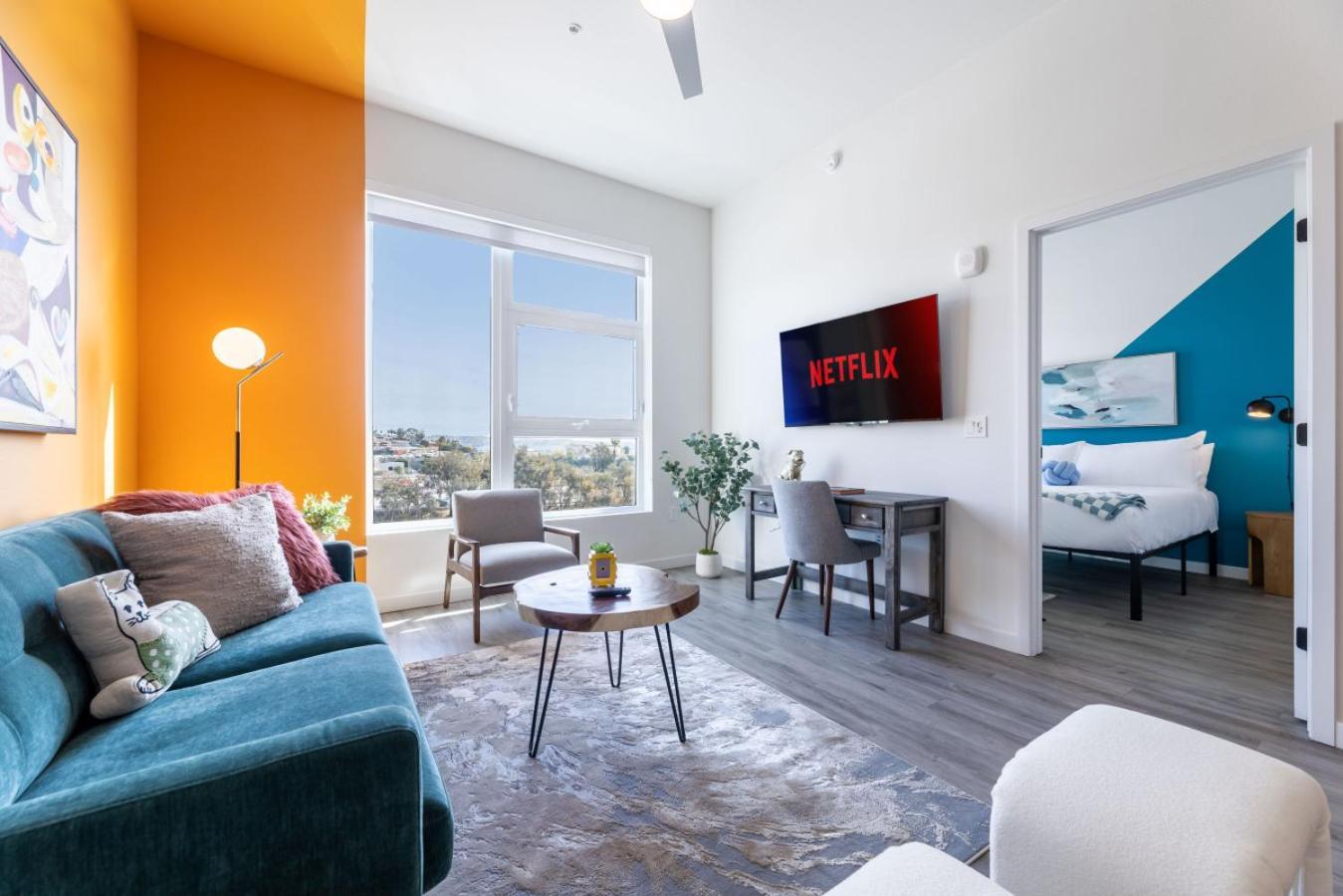 Apartment Modern Living, Stunning Views, 1mile To Dodger Stadium Los Angeles